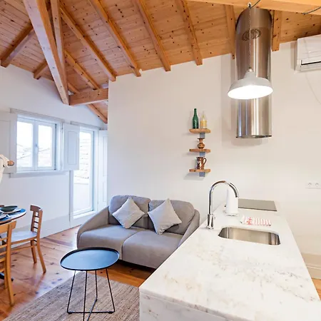 Charming Retreat With Balcony Appartement Oporto